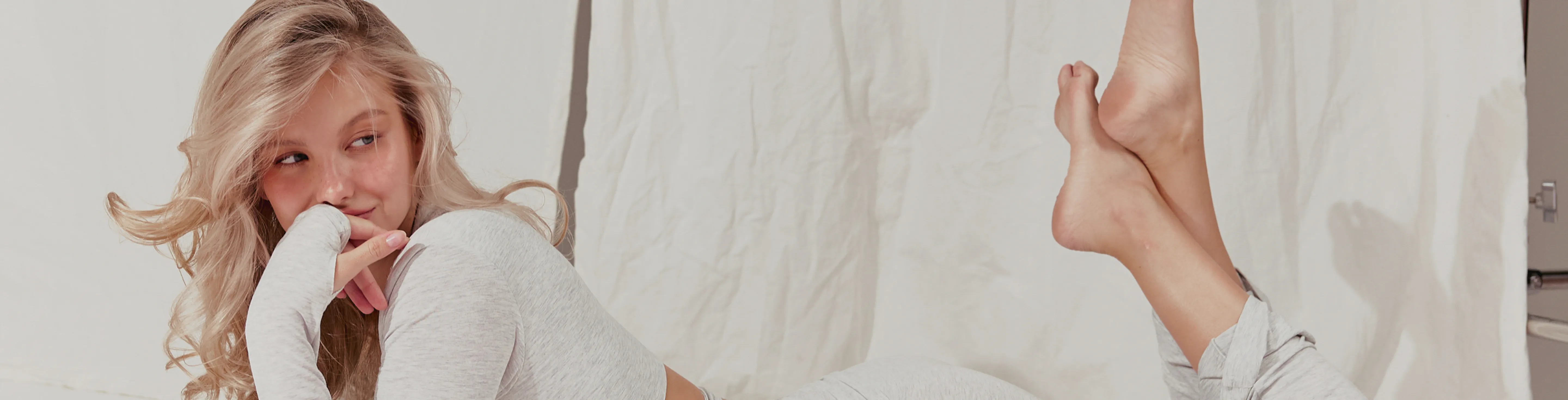 contacts banner