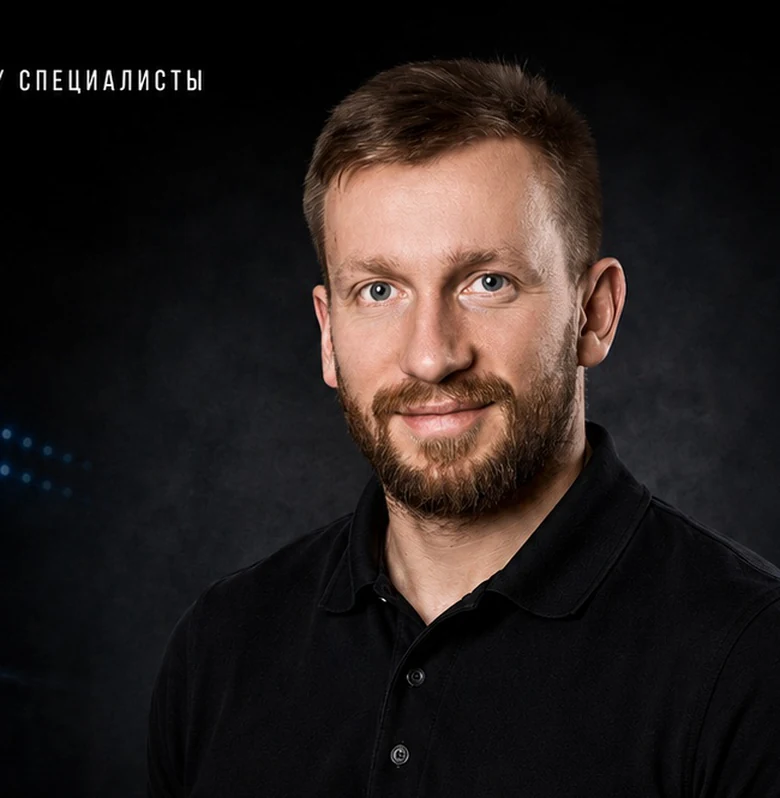 Олег Кузнецов