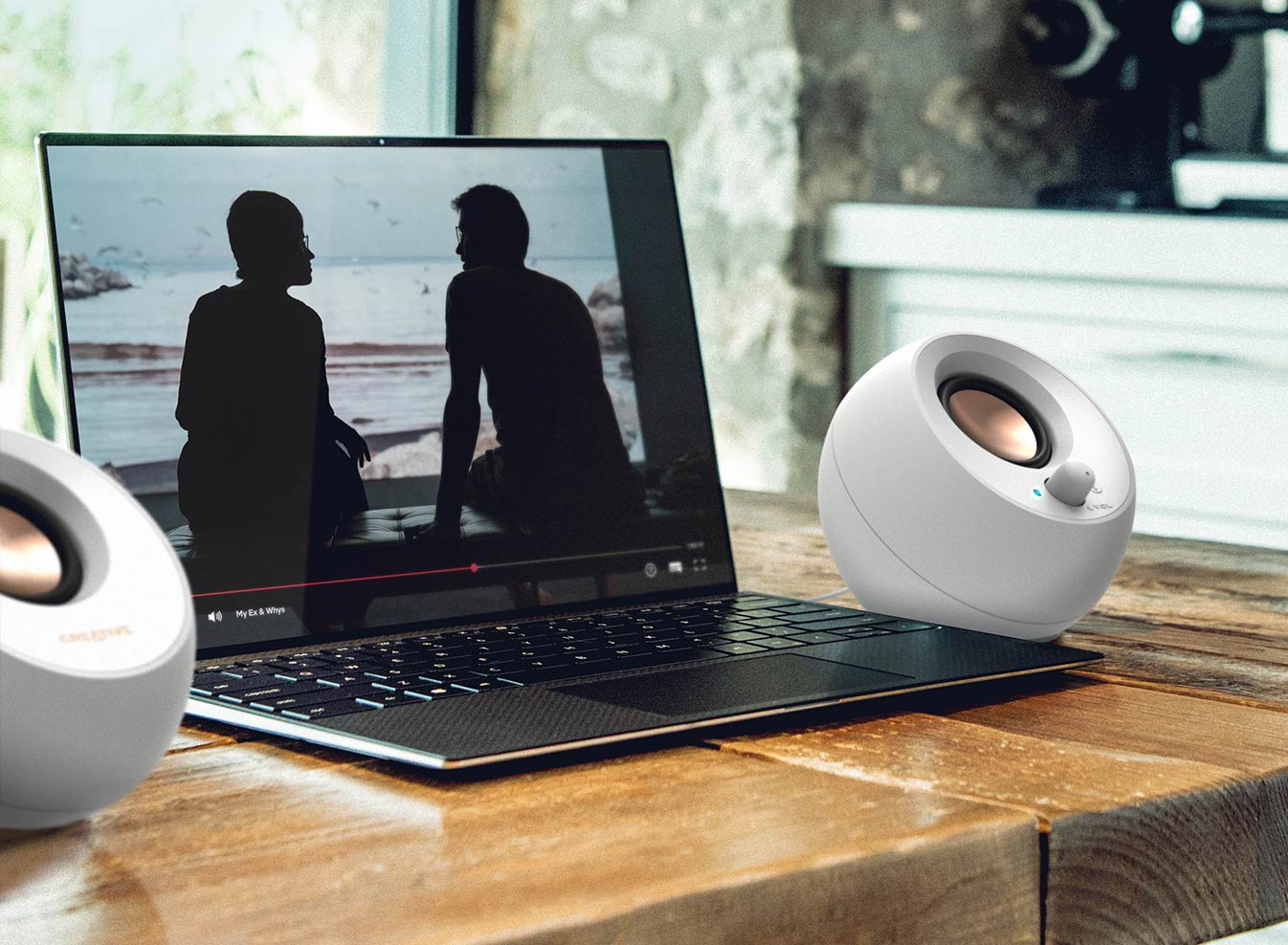 Creative Pebble V3 белый — сценарий Clear Dialog