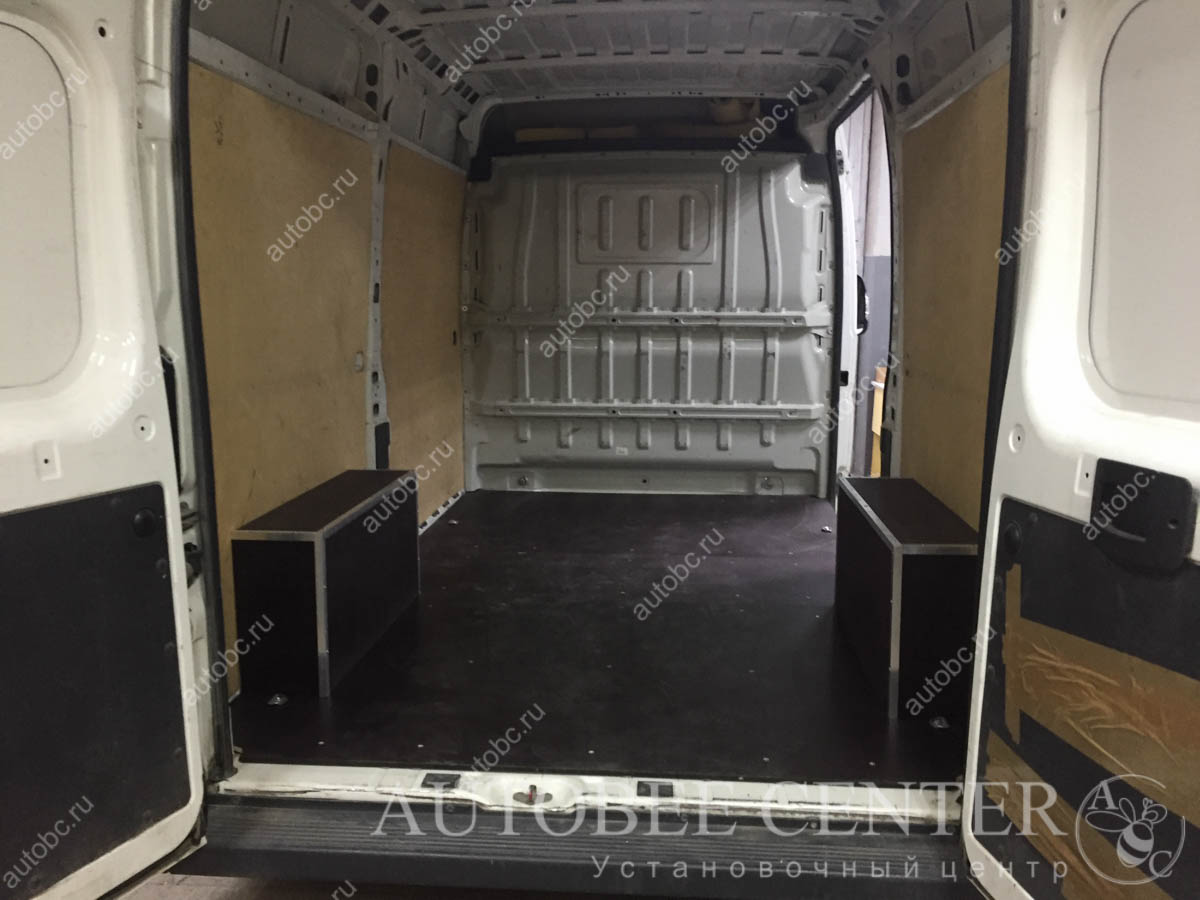 Fiat Ducato (обшивка пола и арок фанерой)