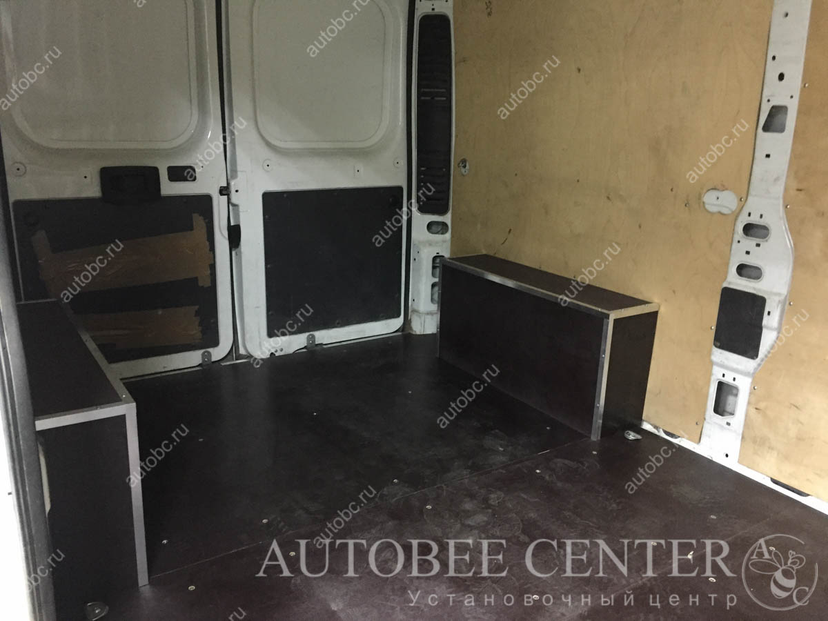 Fiat Ducato (обшивка пола и арок фанерой)