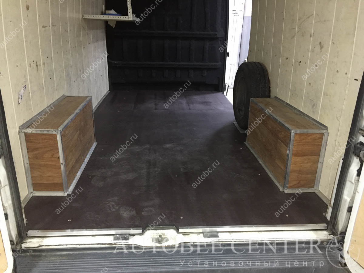 Fiat Ducato L3H3 (установка пола из ламинированной фанеры)