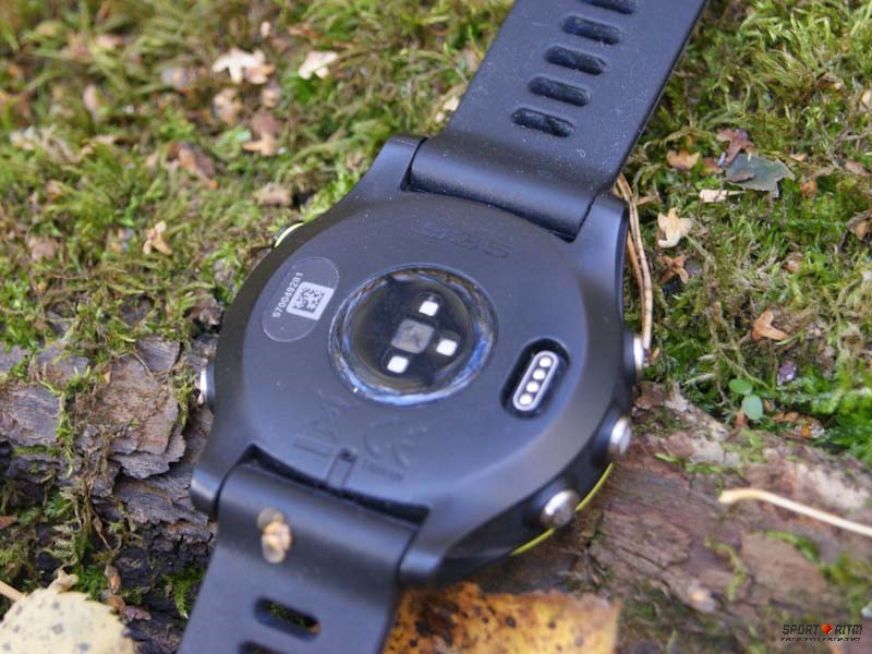 Часы Garmin Forerunner 935