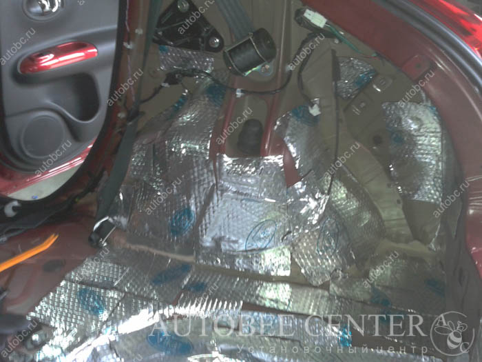 isolation-auto_Nissan_Juke_014.jpg