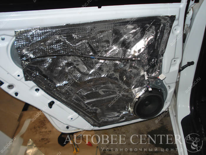 isolation-full_kia_ceed_005.jpg
