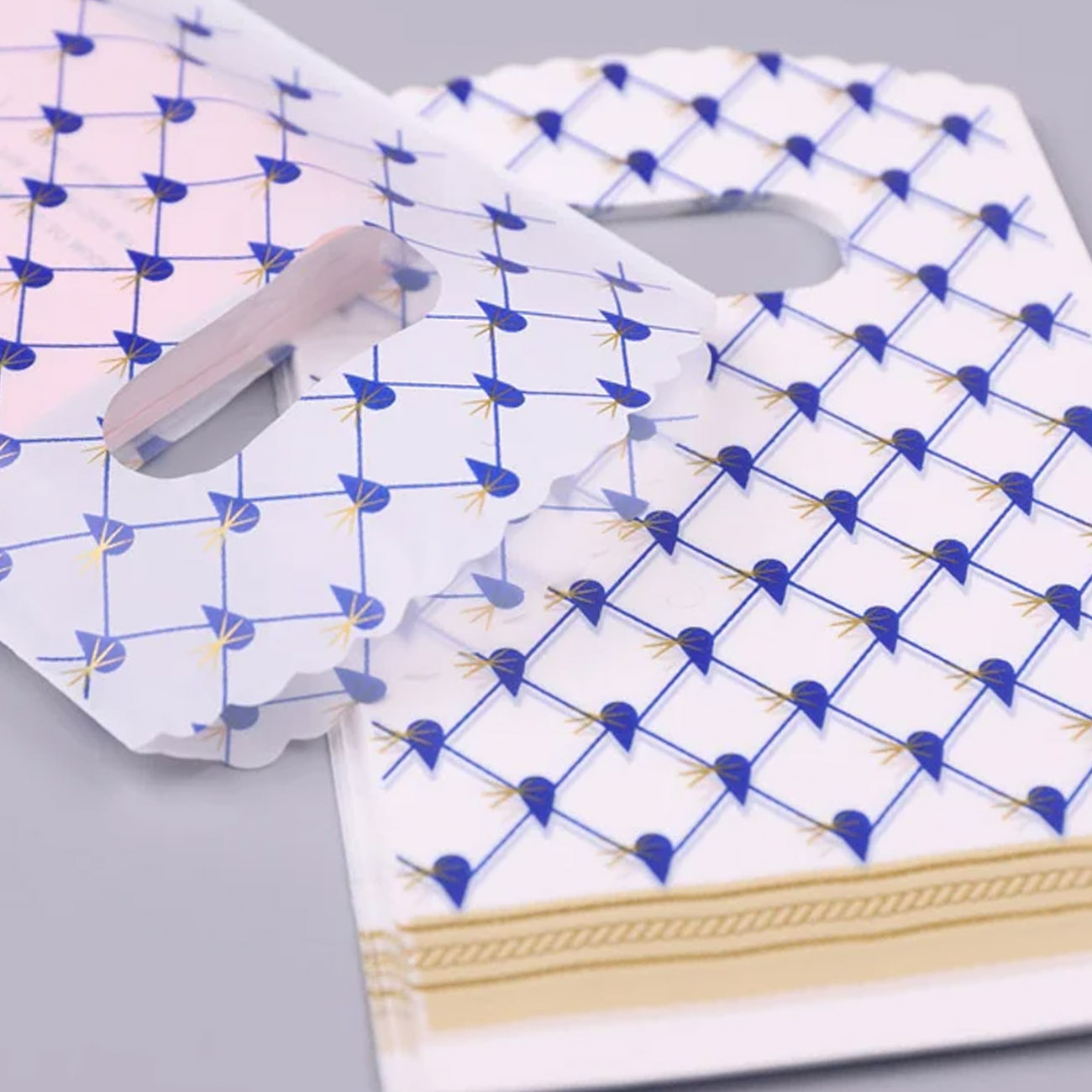 package-with-pattern-packaging-mini-40.jpg