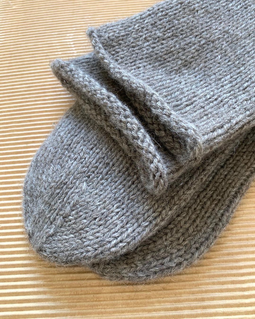 yak socks sarlag yarn