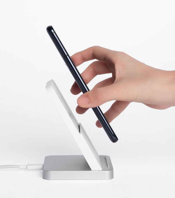 Беспроводное зарядное устройство Xiaomi Vertical Air-Cooled Wireless Charger 30W (MDY-17-EM)