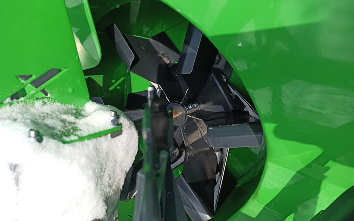 Снегоуборщик XATOR переднее крепление