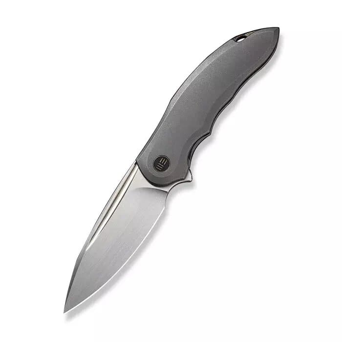 weknife-makani-flipper-knife-titanium-handle-361-cpm-20cv-blade-we21048-2-152282_700x (1) weknife-makani-flipper-knife-titanium-handle-361-cpm-20cv-blade-we21048-2-152282_700x (1).jpg