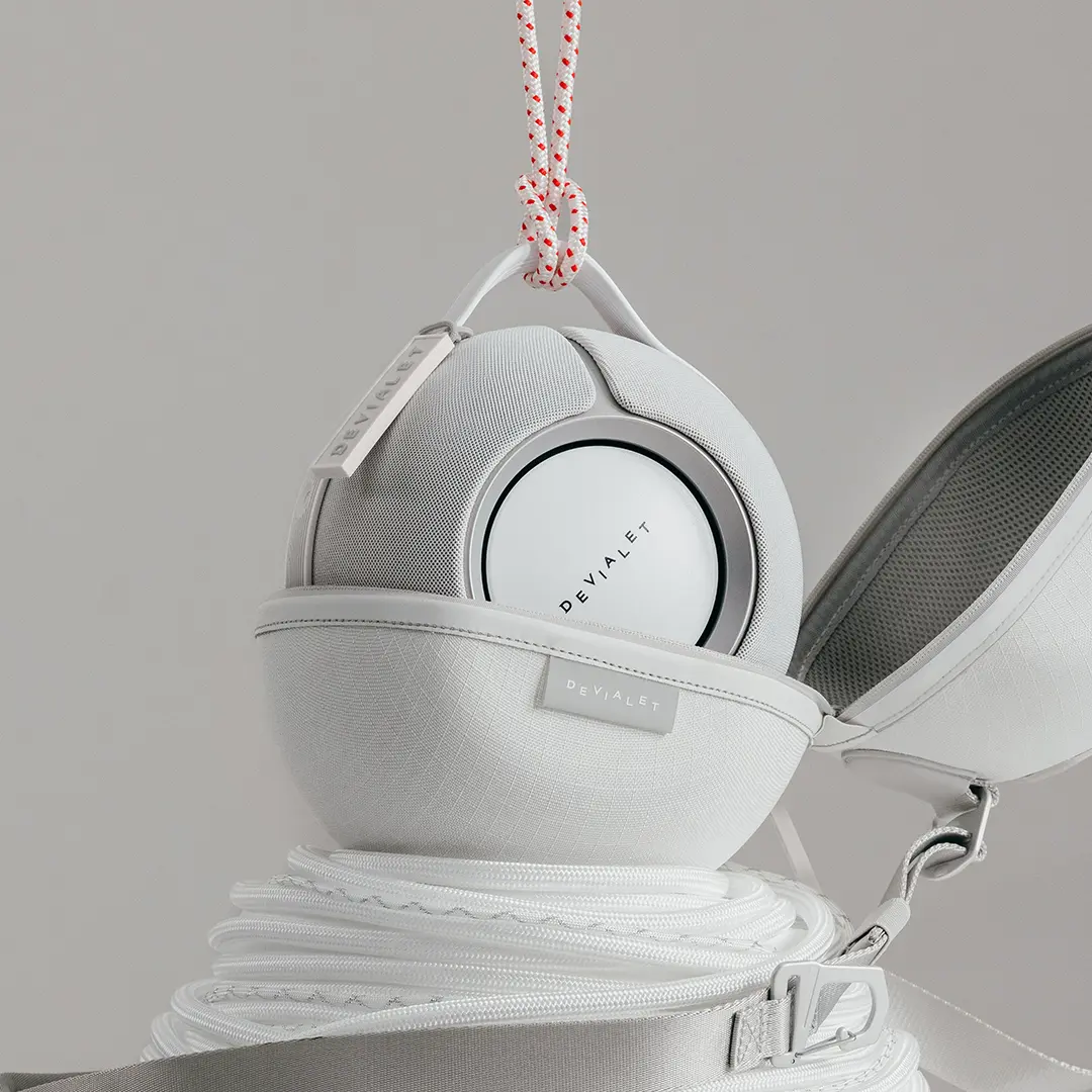 Devialet Mania White Mist с Cocoon