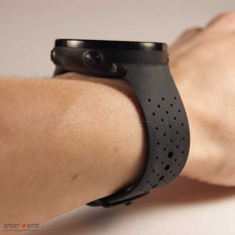 Polar Vantage M на руке