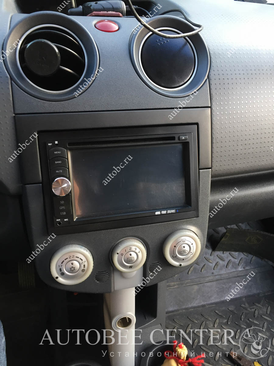 Mitsubishi Colt (изготовление рамки 2din)