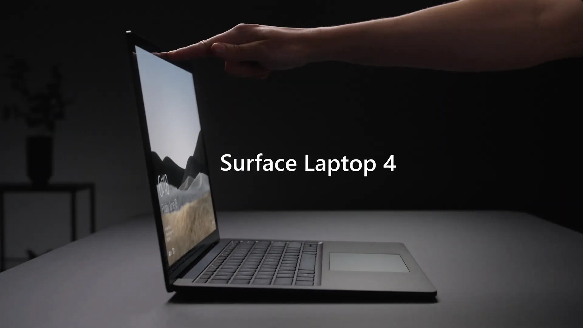 Microsoft_Surface_Laptop_4_Landing_0.webp