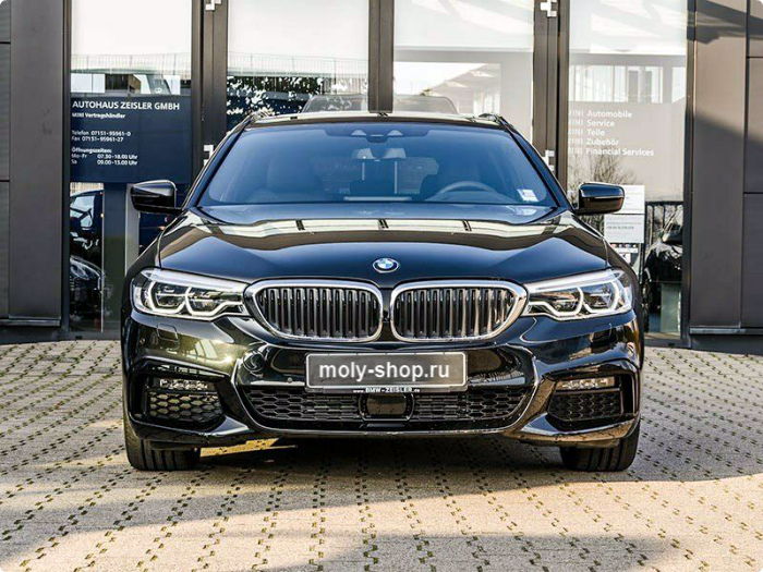 BMW 540d xDrive Touring M Sport 19 спереди