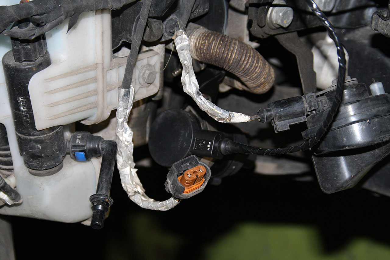 Установка ALTOX WBUS-4 для Webasto на VW Touran 12