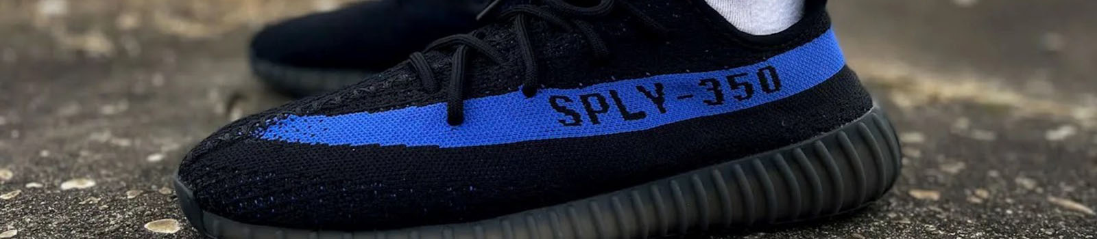 Обувь, одежда и аксессуары от YEEZY