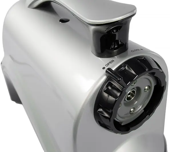 Шнековая соковыжималка Sana EUJ-606 и маслопресс Sana Oil Extractor EUJ-702