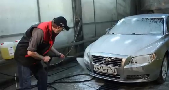 Мойка авто составами от Liqui Moly мойка автомобиля стредствами liqui moly