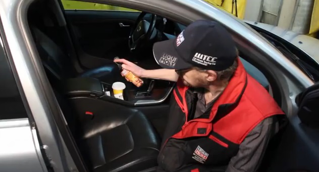 Уход за кожей атвомобиля Уход за кожей атвомобиля liqui moly