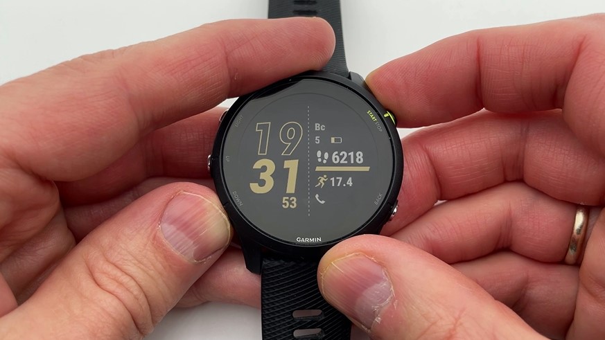 Garmin-Forerunner-255-obzor-15.jpg