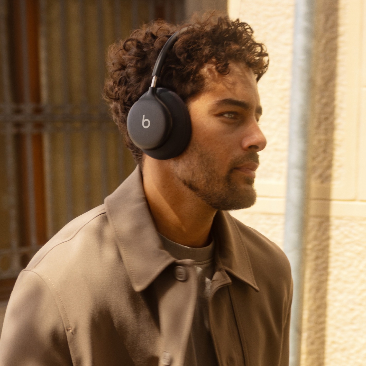 Beats 360 батарея 32 часа Beats 360 батарея 32 часа