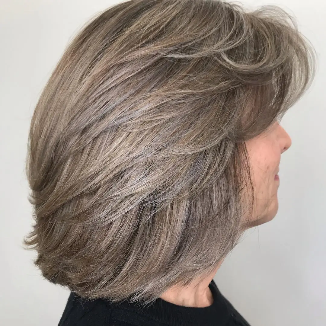 20-50-plus-medium-thick-ash-blonde-hairstyle 20-50-plus-medium-thick-ash-blonde-hairstyle.webp