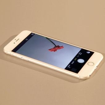 1-telephone-na-stole-2.jpg