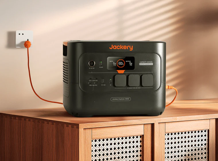 Jackery 3000 v2 (26) Jackery 3000 v2 (26).webp