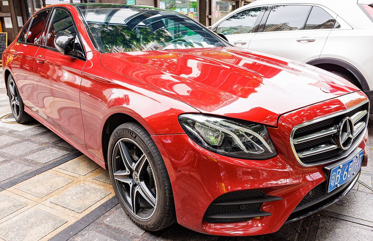 Mercedes-Benz E-класс