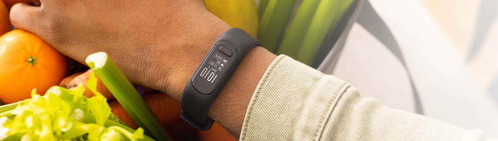 Garmin vívosmart 5 — мониторинг здоровья