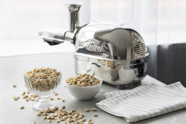 Арахисовая паста в Angel Juicer Angelia 5500 соковыжималка ангел купить