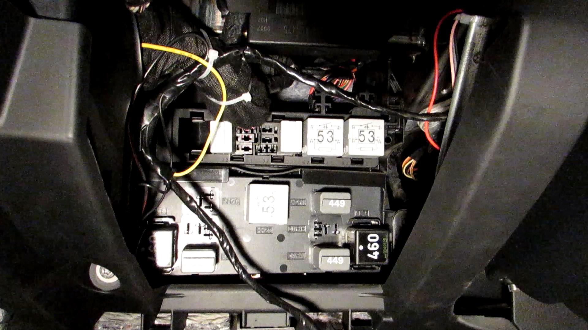 Отчет по дооснащению VW Passat B6 GSM-модулем ALTOX WBUS-4 21