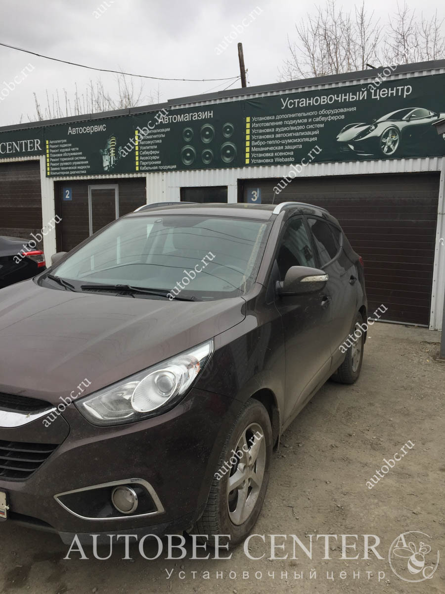 Hyundai ix35 (магнитола 2din и камера)
