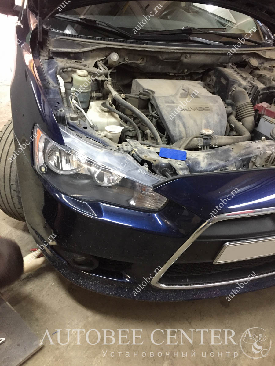 Mitsubishi Lancer 10 (замена фар)