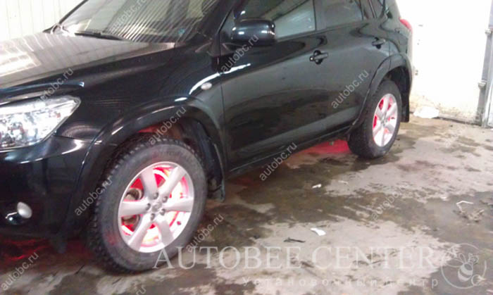 podsvetka-diskov_rav4_2.jpg
