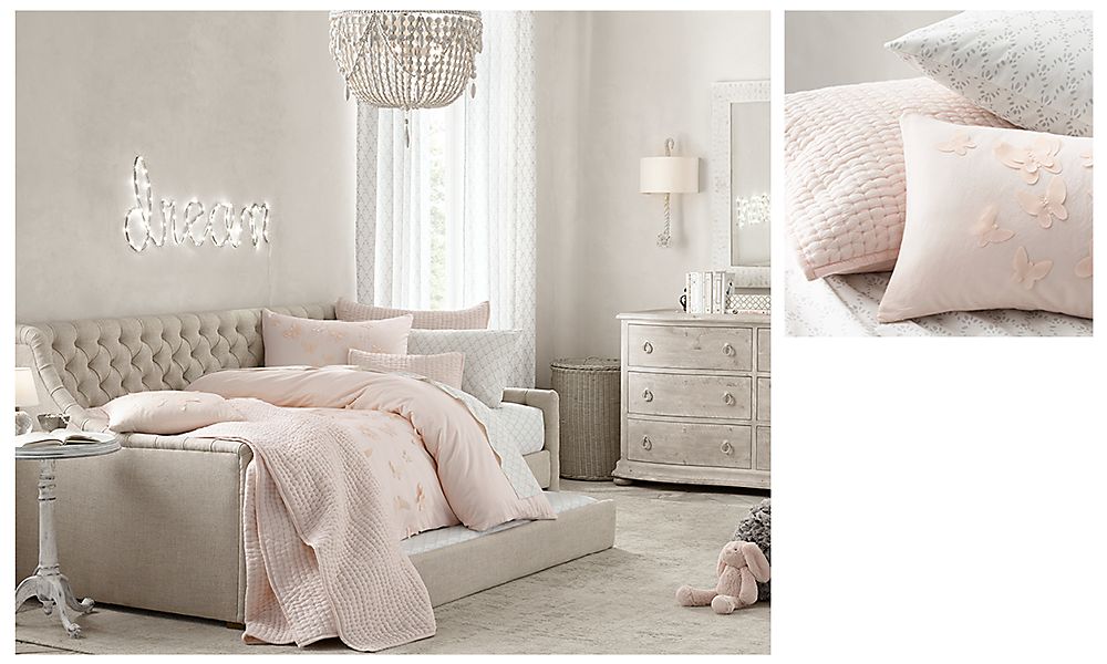 Комната для девочки в классическом стиле Restoration Hardware