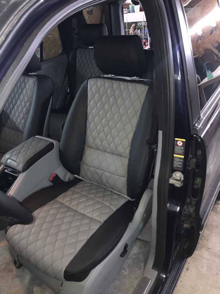 Перетяжка салона автомобиля