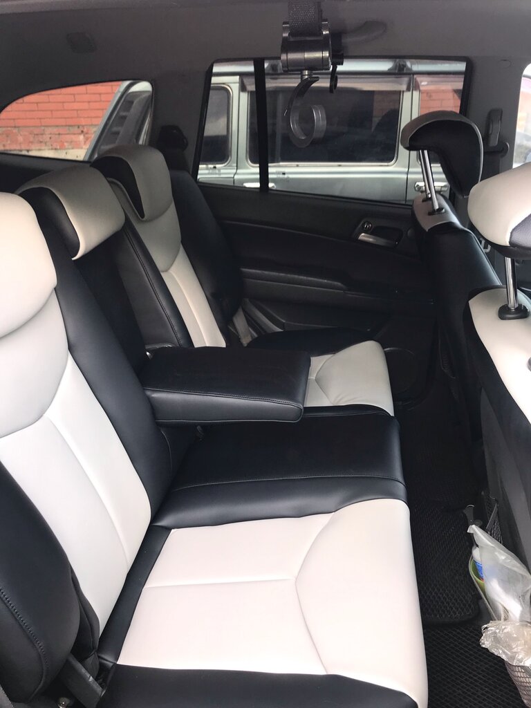 Перетяжка салона автомобиля