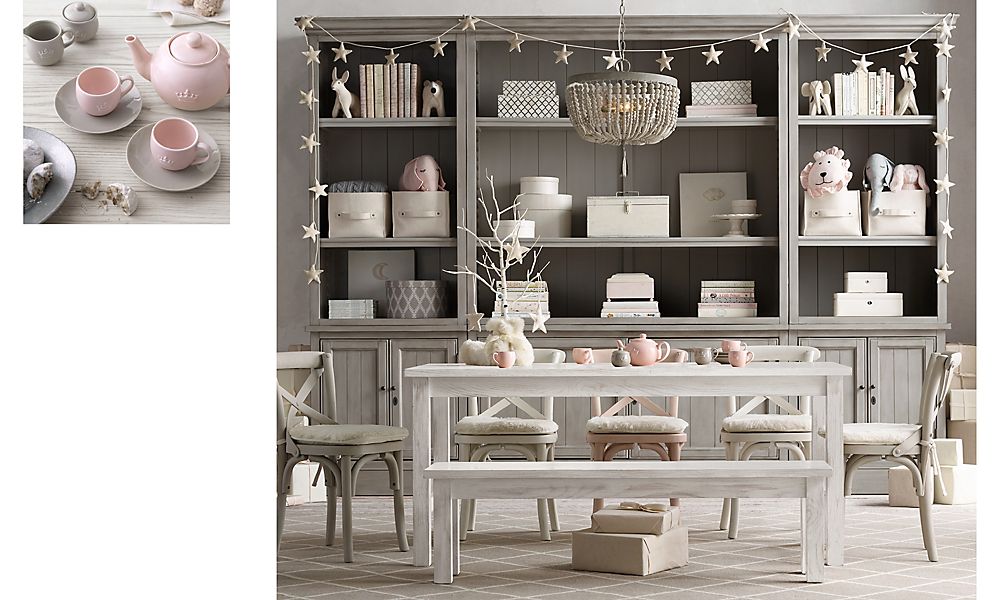 Игровая комната в винтажном стиле Restoration Hardware