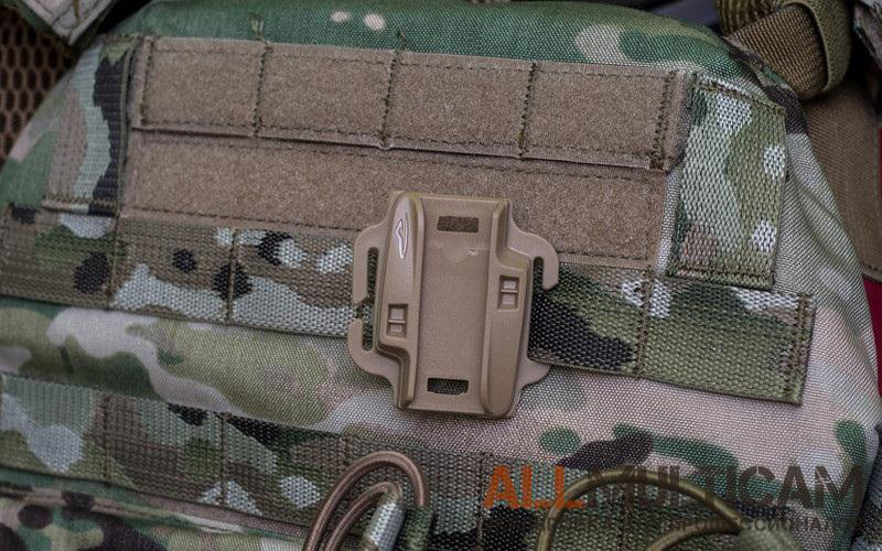 Фонарь_тактический_индивидуальный_Princeton_Tec27.jpg