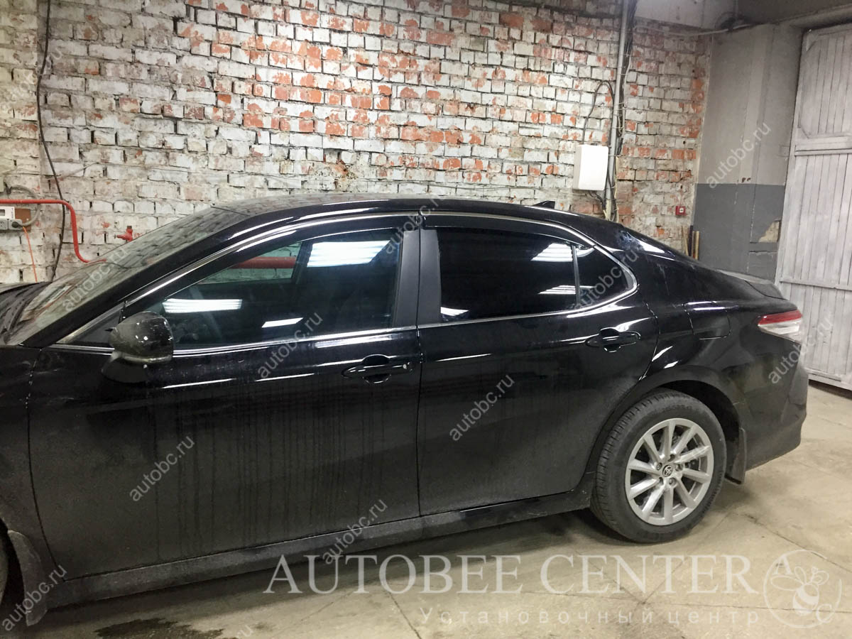 Toyota Camry (тонировка стекол Екатеринбург)