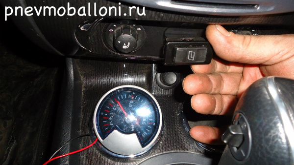 манометр для пневмоподвески Aerospring ssangyong_kyron7_1_.jpeg
