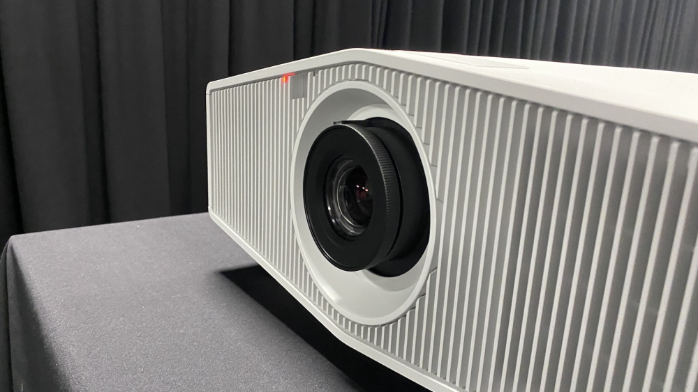 4K проектор Sony VPL-XW7000ES