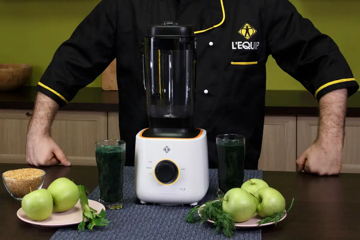 Смузи со спирулиной в блендере L'equip BS5 Cube Смузи со спирулиной в блендере L'equip BS5 Cube