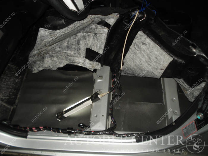 isolation-full_Hyundai_i20_015.jpg