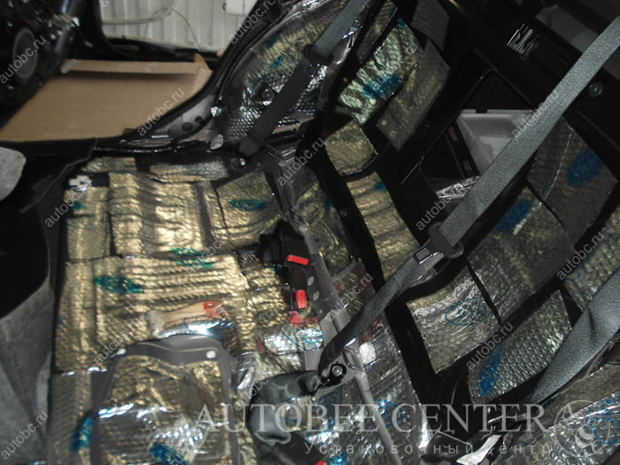 isolation-full_Nissan_Teana_010.jpg