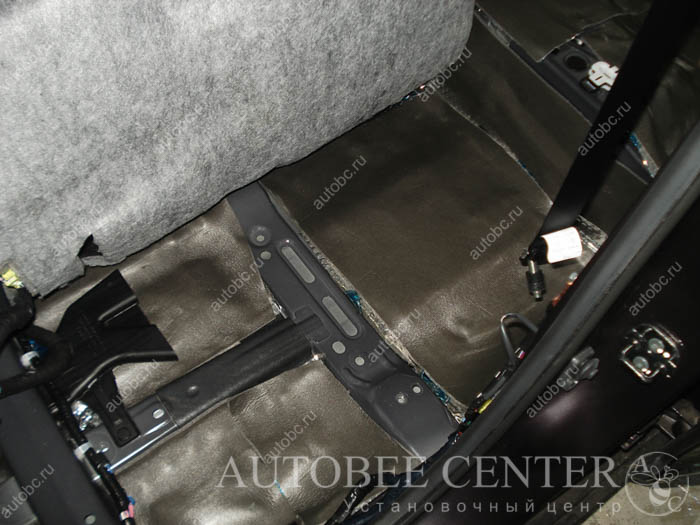 isolation-full_Nissan_Teana_012.jpg