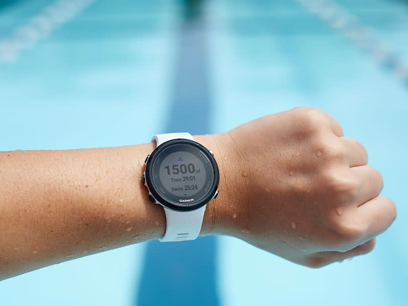 Garmin Swim 2 — плавательная подготовка