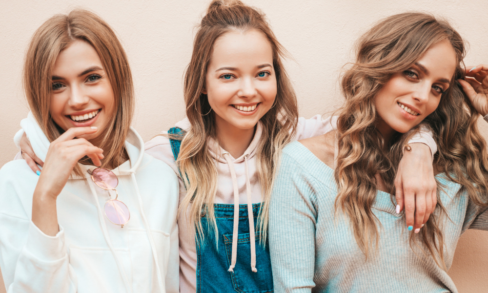 Укладка волос феном для создания волн и прикорневого объема